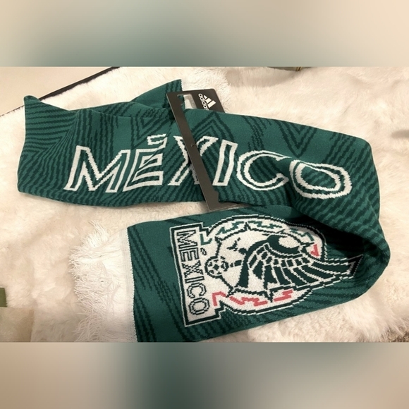 Adidas FMF SCARF *BRAND NEW* WITH TAGS! 💎🇲🇽💎MEXICO - Picture 2 of 6